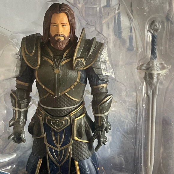 JAKKS PACIFIC WARCRAFT LOTHAR 6" ACTION FIGURE WITH ACCESSORIES  **NEW** - Picture 5 of 7